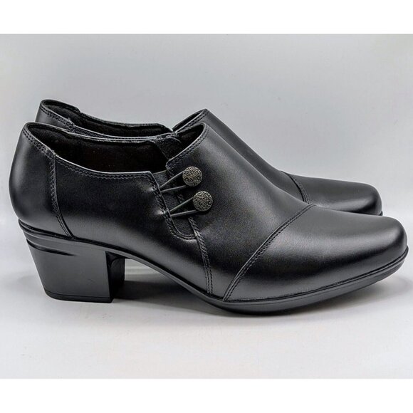 Clarks Black Ankle Boots with Sleek Design - Picture 2 of 9
